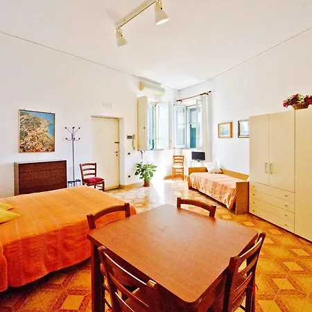 Apartment Casa Cristina *